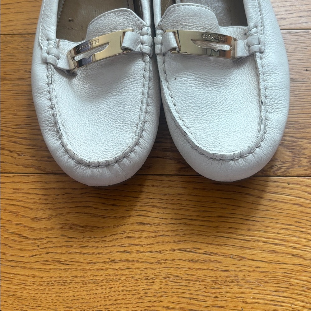 Coach White Leather Women's Driving Loafers with Silver Accent - Picture 4 of 8